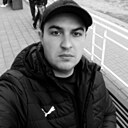 Yuri, 33 года