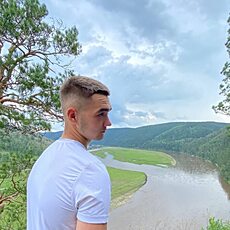 Фотография мужчины Данил, 20 лет из г. Магнитогорск