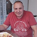 Анатолий, 61 год