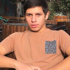 Фотография мужчины Азамат, 19 лет из г. Нальчик