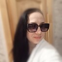 White, 41 год