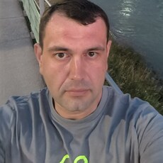 Фотография мужчины Андрей, 35 лет из г. Лабытнанги