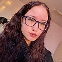 Полинка, 18 лет