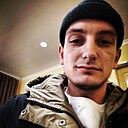 Максим, 23 года