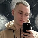 Паша, 24 года