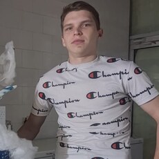 Фотография мужчины Виталик, 21 год из г. Крымск