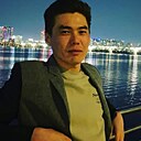 Макс, 27 лет