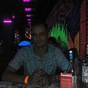 Фил, 44 года