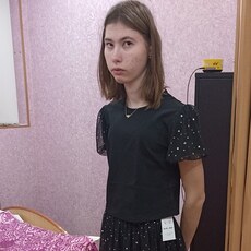 Фотография девушки Камила, 19 лет из г. Радужный (Ханты-Мансийский)