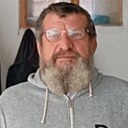 Назир, 63 года