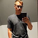 Павел, 33 года