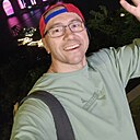 Весёлый, 42 года