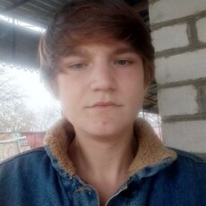 Фотография мужчины Кирилл, 19 лет из г. Буденновск