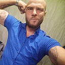 Саша, 32 года