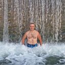 Vv, 42 года