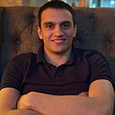 Леон, 33 года