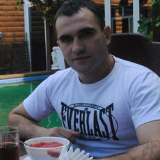 Фотография мужчины Толик, 32 года из г. Губкин