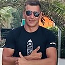 Илья, 33 года