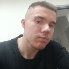 Фотография мужчины Максим, 20 лет из г. Магнитогорск