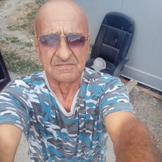 Фотография мужчины Рубик, 65 лет из г. Новороссийск