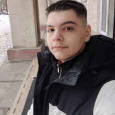 Фотография мужчины Дмитрий, 19 лет из г. Железногорск