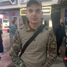Фотография мужчины Максим, 21 год из г. Арсеньев