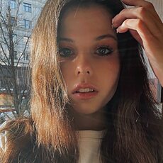 Фотография девушки Алина, 21 год из г. Жуковский