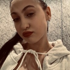 Фотография девушки Ариша, 21 год из г. Череповец