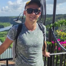 Фотография мужчины Артём, 32 года из г. Феодосия