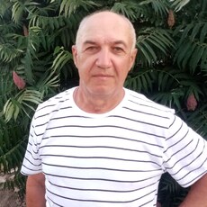 Фотография мужчины Валерий, 65 лет из г. Уфа