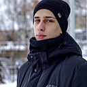 Максимиан, 20 лет