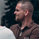 Михаил, 33 года