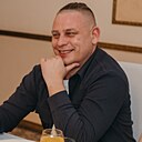 Август, 36 лет