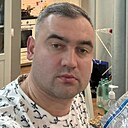 Макс, 33 года