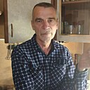 Миша, 52 года