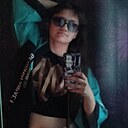 Вика, 18 лет