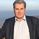 Мужчина, 53 года