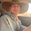 Андрей, 23 года