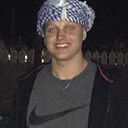 Артем, 25 лет