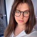 Alira, 32 года
