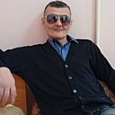 Лев, 52 года