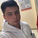 Макс, 25 лет