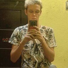 Фотография мужчины Илья, 20 лет из г. Курчатов