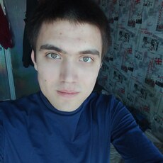 Фотография мужчины Владимир, 23 года из г. Нижнеудинск