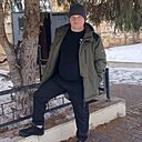 Олег, 47 лет