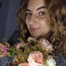 Фотография девушки Ляля, 23 года из г. Волноваха