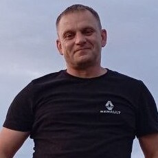 Михаил, 40 из г. Омск.