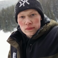 Фотография мужчины Артём, 18 лет из г. Лысьва