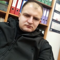 Фотография мужчины Валентин, 27 лет из г. Санкт-Петербург