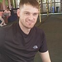 Олег, 33 года